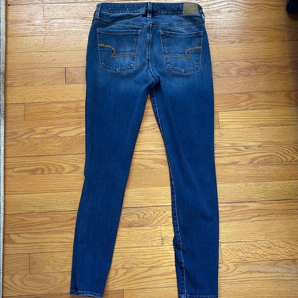 American Eagle Outfitters Dark Blue Distressed Skinny Jeans - Picture 3 of 3